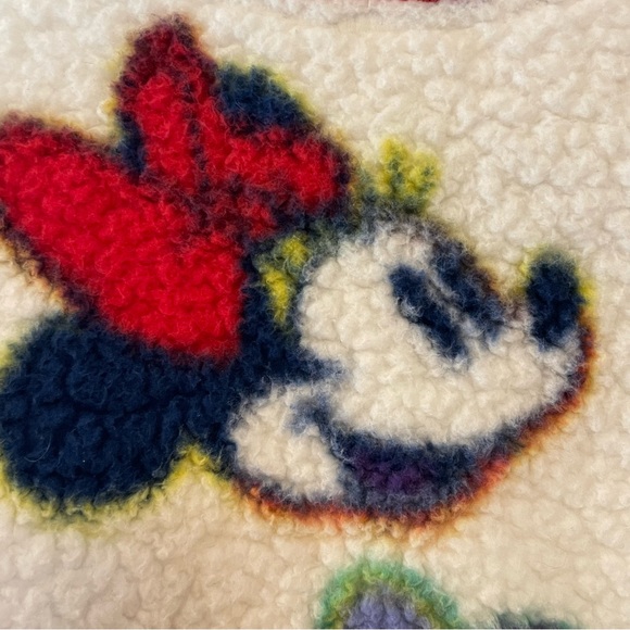Disney World Minnie Mouse Sherpa Fleece Pullover Sweatshirt Adult Sz XS - Picture 5 of 6